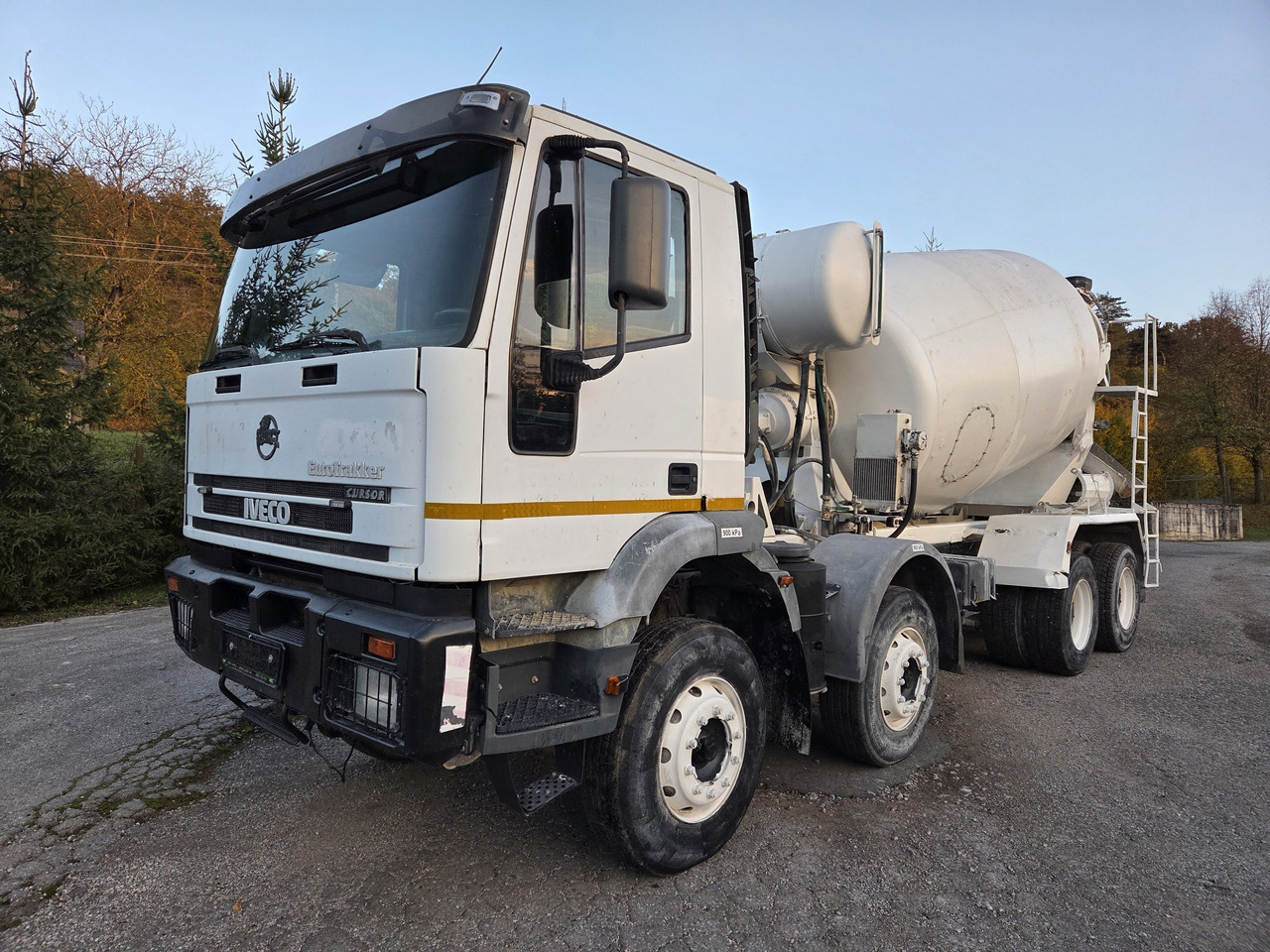 IVECO EURO TRAKKER MP340E35HB 8x4 MIX (chassis ) - Автобетоносмеситель: фото 1 IVECO EURO TRAKKER MP340E35HB 8x4 MIX (chassis ) - Автобетоносмеситель: фото 1