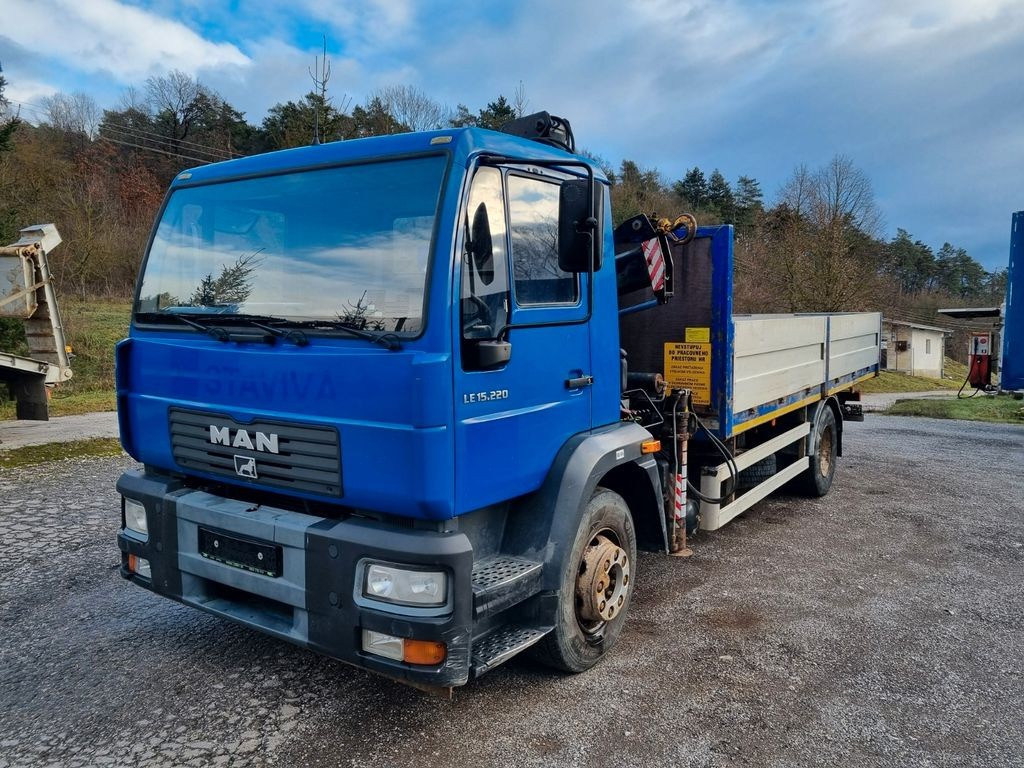 MAN M2000 15.225 + HR HIAB 071 - Автоманипулятор, Грузовик бортовой/ Платформа: фото 2 MAN M2000 15.225 + HR HIAB 071 - Автоманипулятор, Грузовик бортовой/ Платформа: фото 2