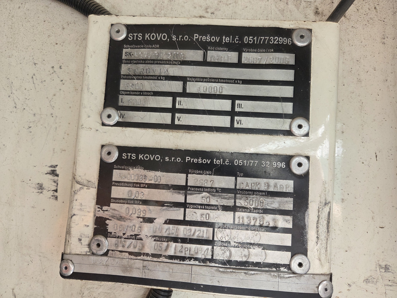 Грузовик-цистерна для транспортировки топлива RENAULT MIDLUM 180.10 diesel tanker + dispensing + print: фото 18 Грузовик-цистерна для транспортировки топлива RENAULT MIDLUM 180.10 diesel tanker + dispensing + print: фото 18