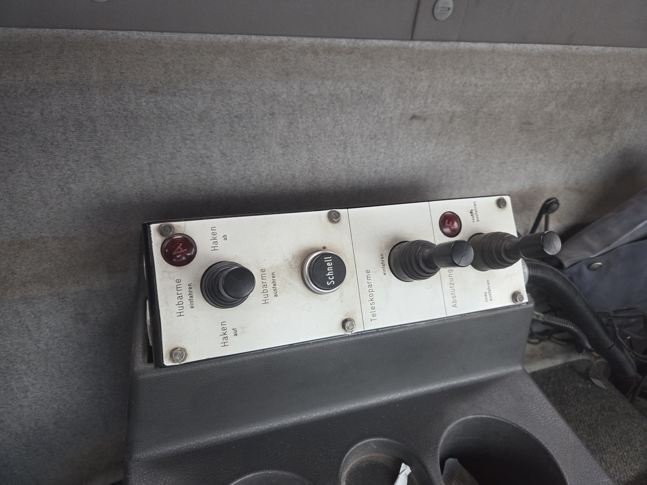 Портальный бункеровоз VOLVO FL6 - 250 chain container system telescop: фото 14