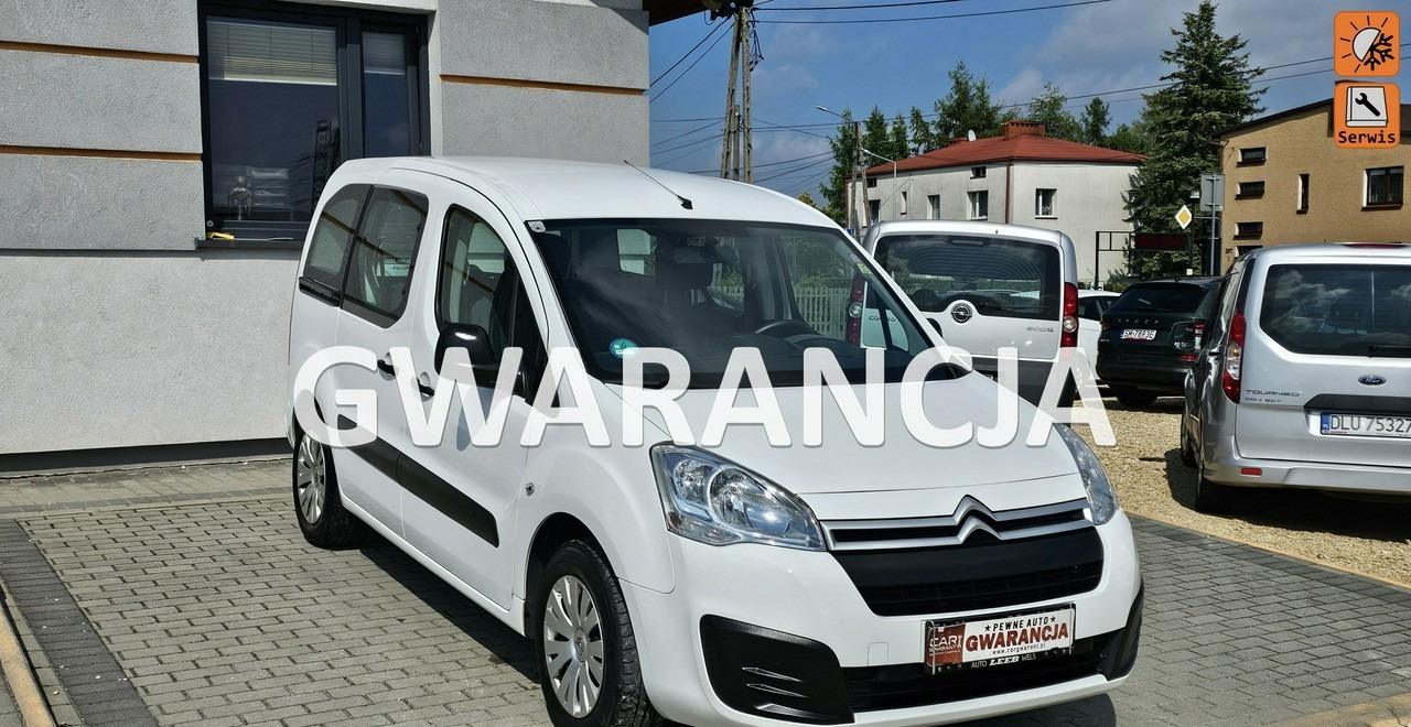 Citroen Berlingo II 5 -osobowy - Легковой автомобиль: фото 1 Citroen Berlingo II 5 -osobowy - Легковой автомобиль: фото 1
