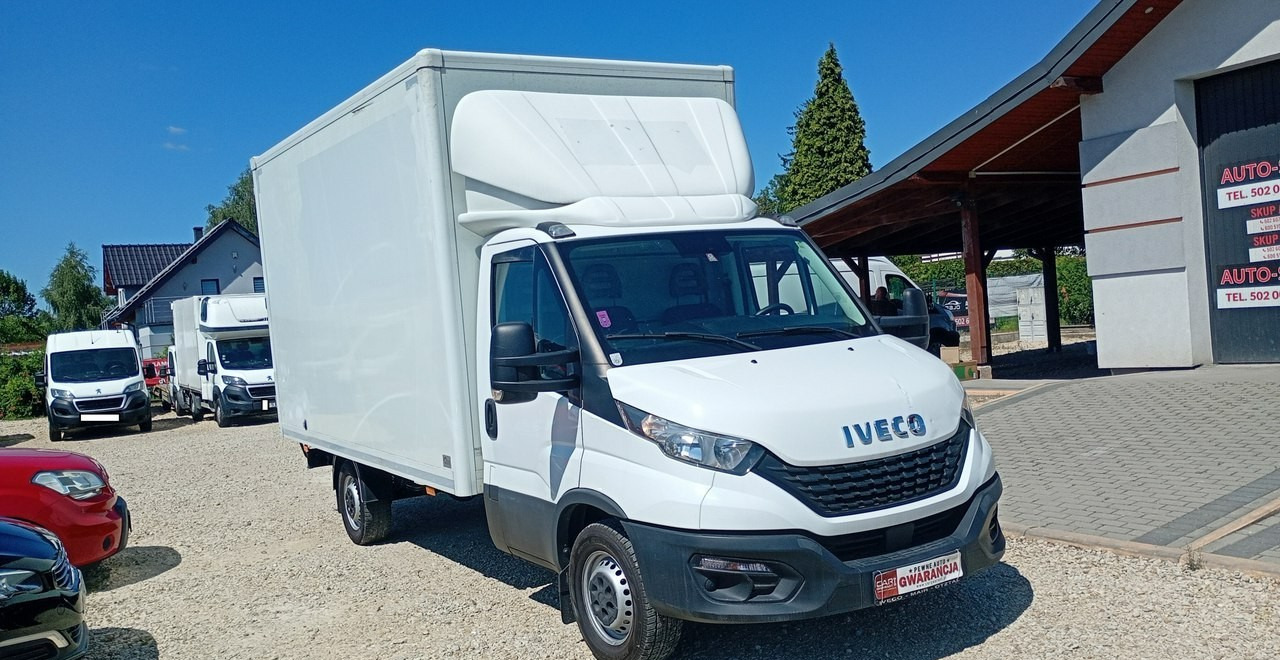 Iveco 35 Daily 35S14 klima * 3 osobowy * - Малотоннажный фургон: фото 5 Iveco 35 Daily 35S14 klima * 3 osobowy * - Малотоннажный фургон: фото 5