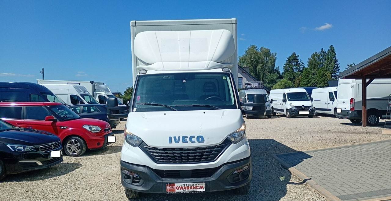 Iveco 35 Daily 35S14 klima * 3 osobowy * - Малотоннажный фургон: фото 4 Iveco 35 Daily 35S14 klima * 3 osobowy * - Малотоннажный фургон: фото 4