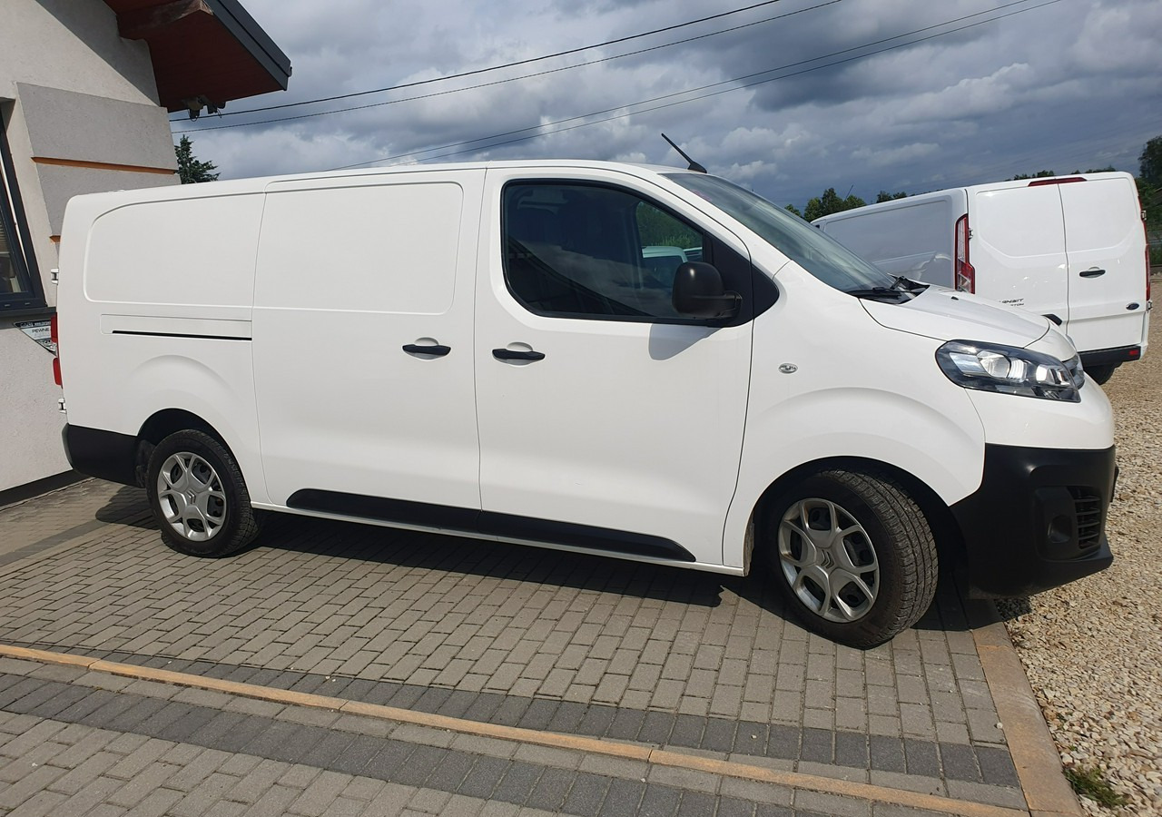 Opel Vivaro 2,0 Diesel | L3 H1 | Stan bdb *Long* - Цельнометаллический фургон: фото 4 Opel Vivaro 2,0 Diesel | L3 H1 | Stan bdb *Long* - Цельнометаллический фургон: фото 4