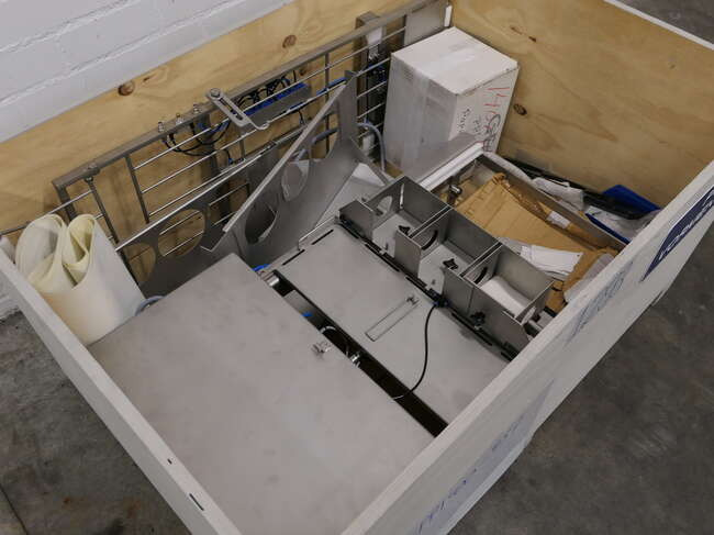 GEA paper interleaver PPI400 - Пищевое оборудование: фото 1 GEA paper interleaver PPI400 - Пищевое оборудование: фото 1