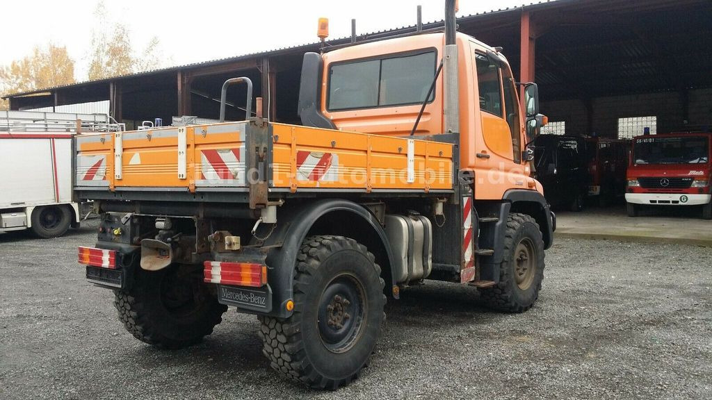 Mercedes-Benz Unimog U 300 Kipper Zugmaschine Kommunalhydraulik U 500 400 U 300 Kipper Zugmaschine Kommunalhydraulik U 500 400 - Коммунальная/ Специальная техника: фото 4 Mercedes-Benz Unimog U 300 Kipper Zugmaschine Kommunalhydraulik U 500 400 U 300 Kipper Zugmaschine Kommunalhydraulik U 500 400 - Коммунальная/ Специальная техника: фото 4