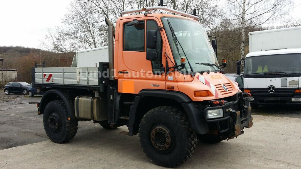 Mercedes-Benz Unimog U 500 Kipper Kommunalhydraulik U 300 400 U 500 Kipper Kommunalhydraulik U 300 400 - Коммунальная/ Специальная техника: фото 2 Mercedes-Benz Unimog U 500 Kipper Kommunalhydraulik U 300 400 U 500 Kipper Kommunalhydraulik U 300 400 - Коммунальная/ Специальная техника: фото 2