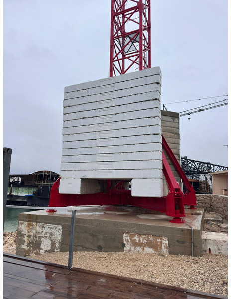 FMGru 1760 - Башенный кран: фото 2 FMGru 1760 - Башенный кран: фото 2