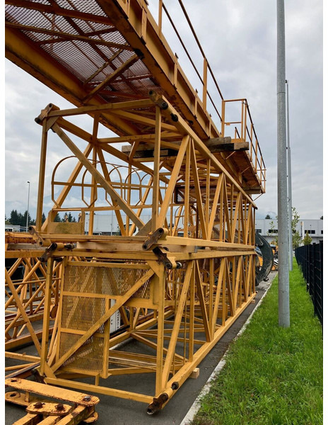 Liebherr 120HC towers - Башенный кран: фото 1 Liebherr 120HC towers - Башенный кран: фото 1