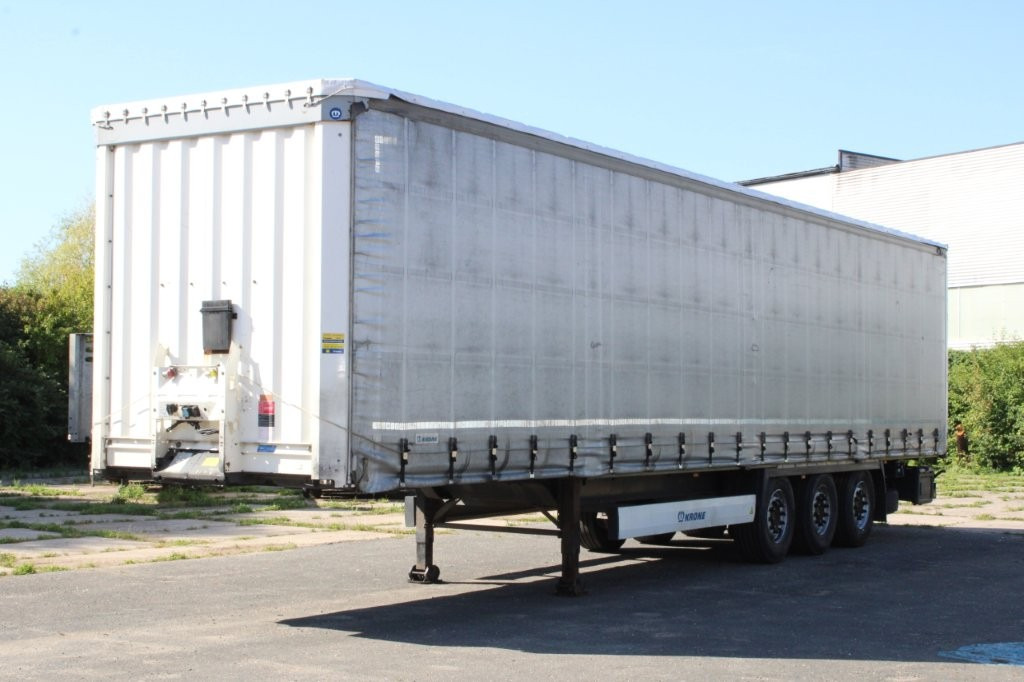 KRONE SD, ZVEDACÍ NÁPRAVA - Тентованный полуприцеп: фото 2 KRONE SD, ZVEDACÍ NÁPRAVA - Тентованный полуприцеп: фото 2