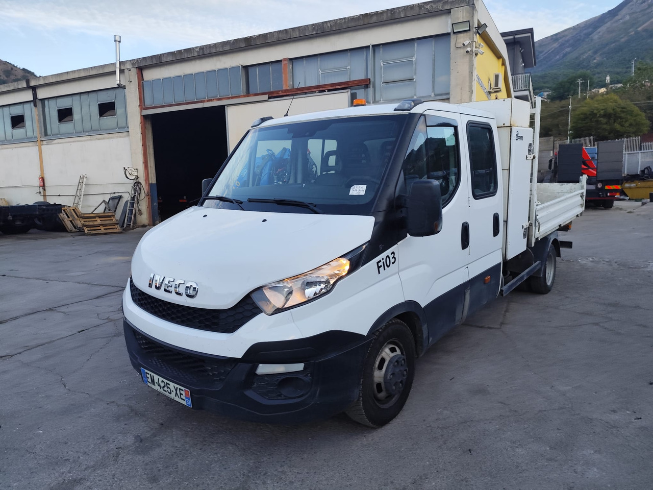 Малотоннажный самосвал IVECO DAILY 35-140: фото 31