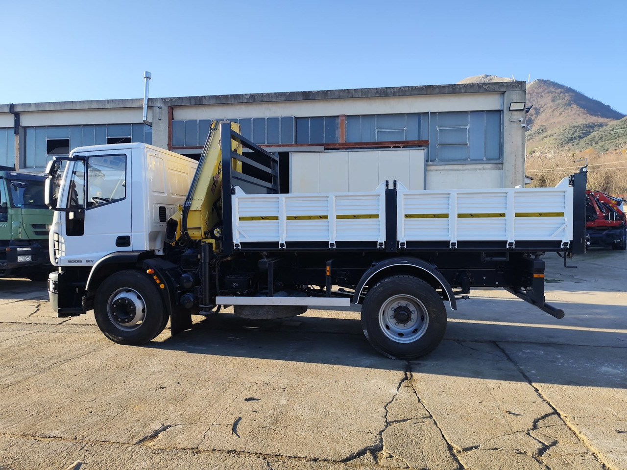 Автоманипулятор IVECO EUROCARGO 160E28K: фото 11