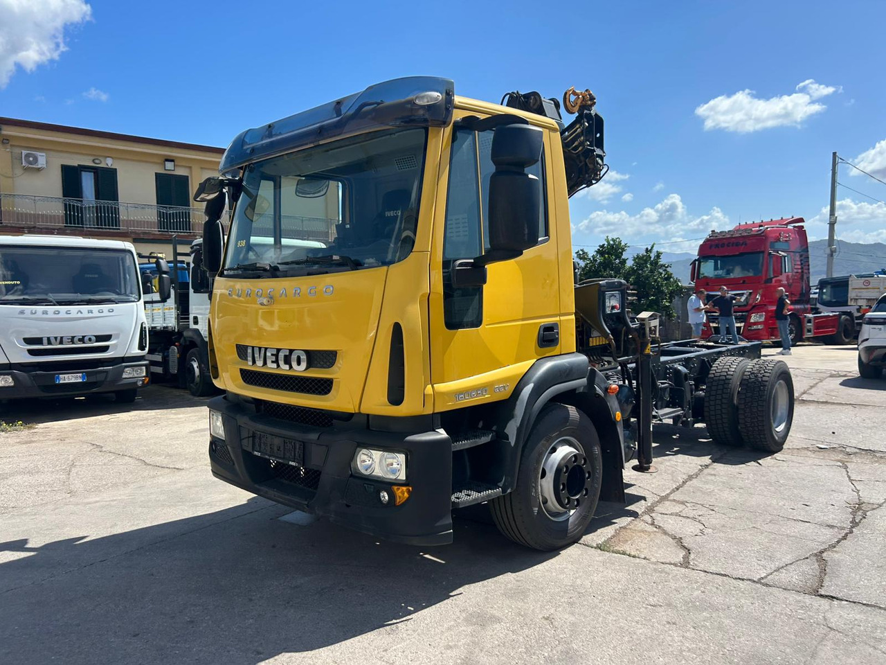 IVECO EUROCARGO 160E30 - Автоманипулятор: фото 1 IVECO EUROCARGO 160E30 - Автоманипулятор: фото 1