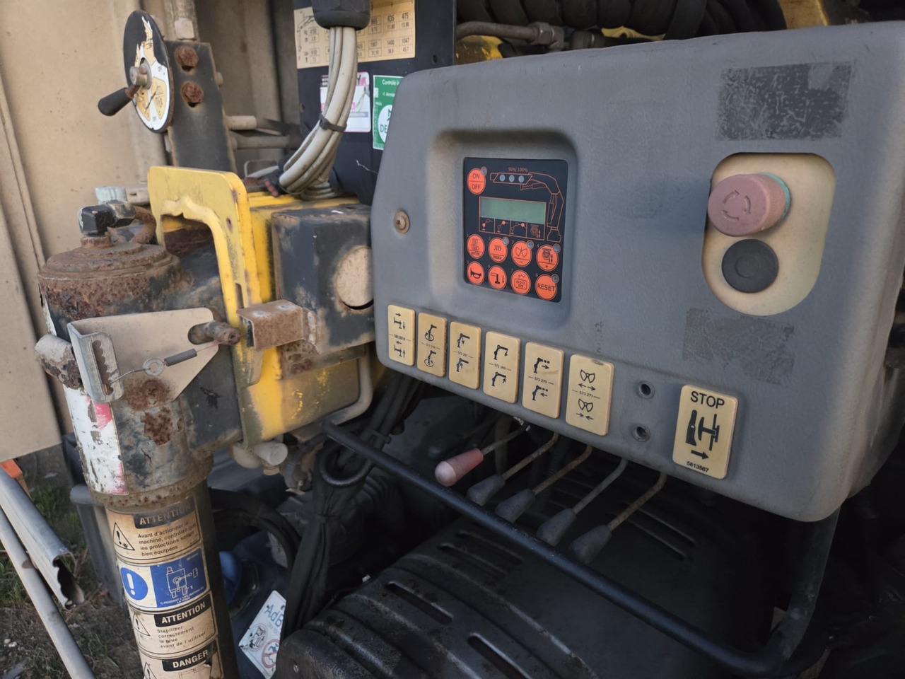 IVECO EUROCARGO 180E25 - Автоманипулятор, Автоманипулятор: фото 4 IVECO EUROCARGO 180E25 - Автоманипулятор, Автоманипулятор: фото 4