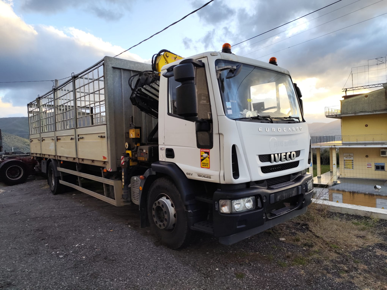 Автоманипулятор, Автоманипулятор IVECO EUROCARGO 180E25: фото 15 Автоманипулятор, Автоманипулятор IVECO EUROCARGO 180E25: фото 15