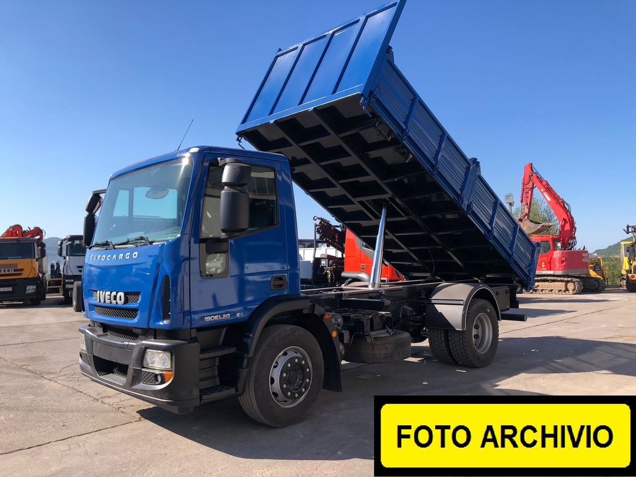 IVECO EUROCARGO 190EL28 - Самосвал: фото 2 IVECO EUROCARGO 190EL28 - Самосвал: фото 2