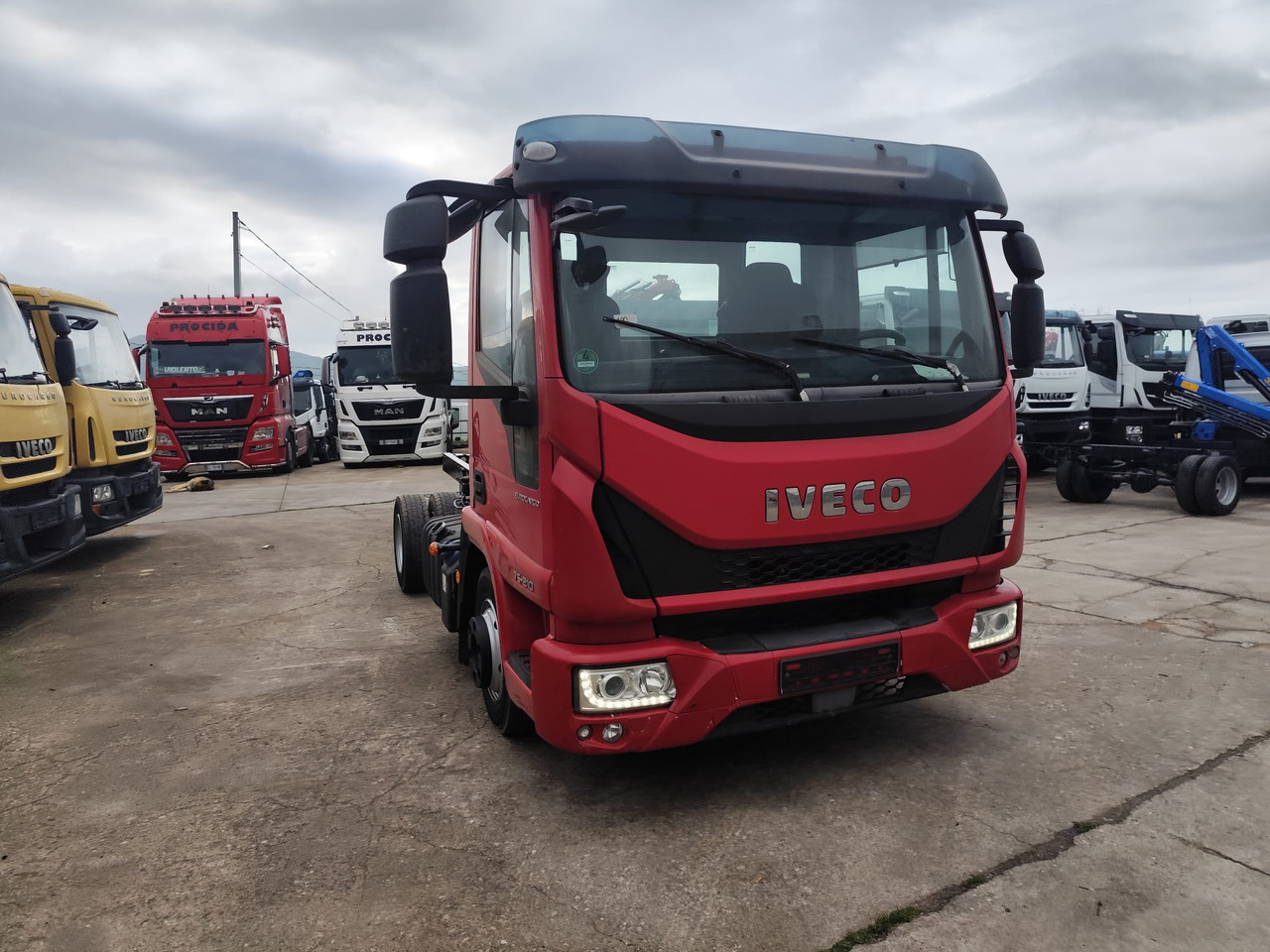 IVECO EUROCARGO 75-210 лизинг IVECO EUROCARGO 75-210: фото 32