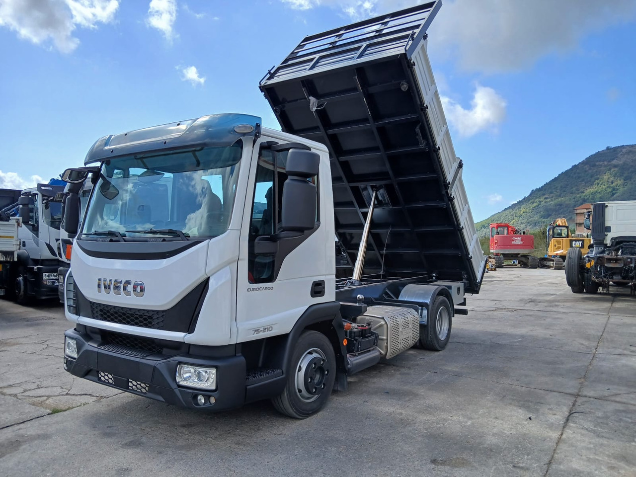 Самосвал IVECO EUROCARGO 75-210: фото 43