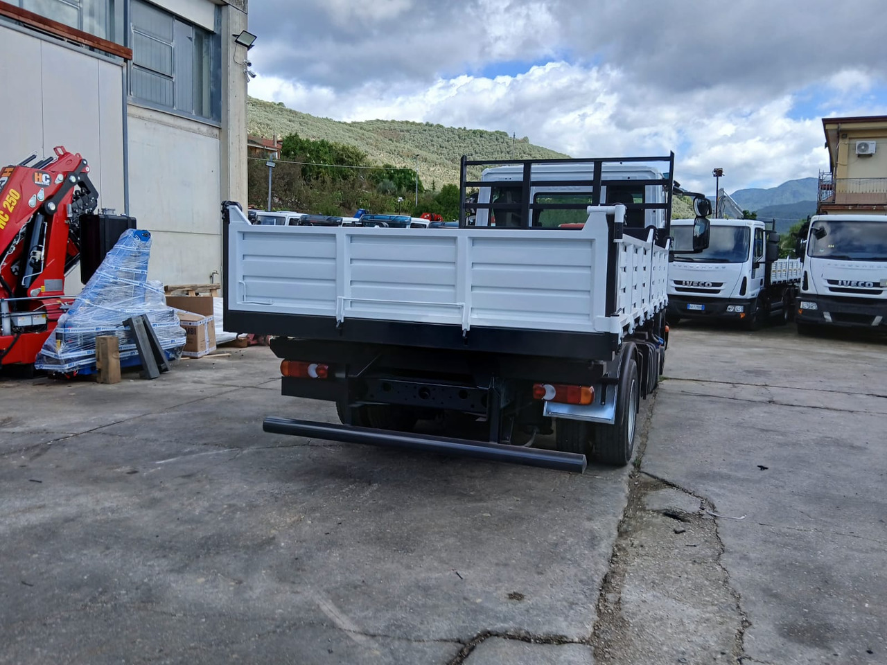 Самосвал IVECO EUROCARGO 75-210: фото 14
