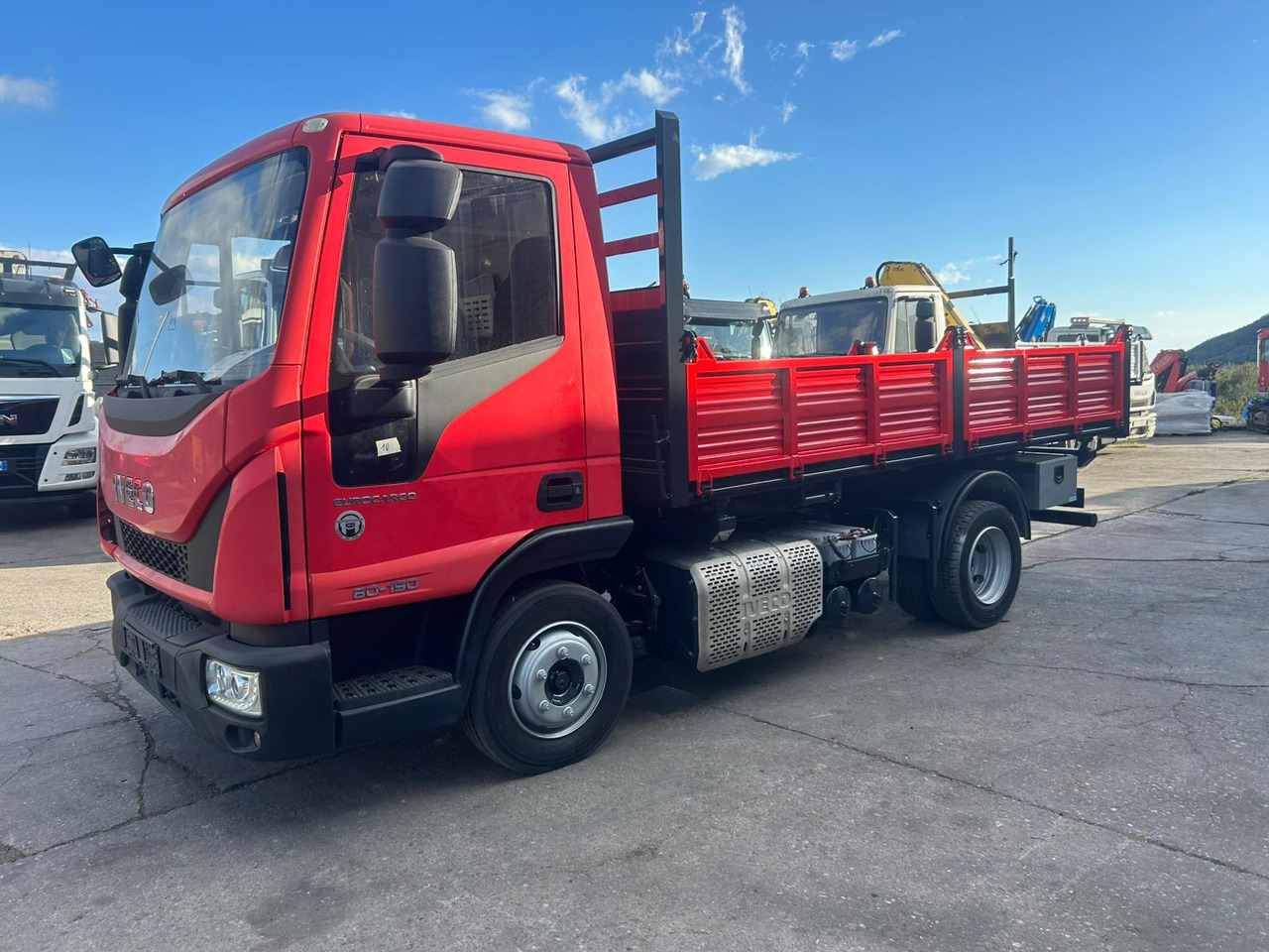 IVECO EUROCARGO 80-190 - Самосвал: фото 1 IVECO EUROCARGO 80-190 - Самосвал: фото 1