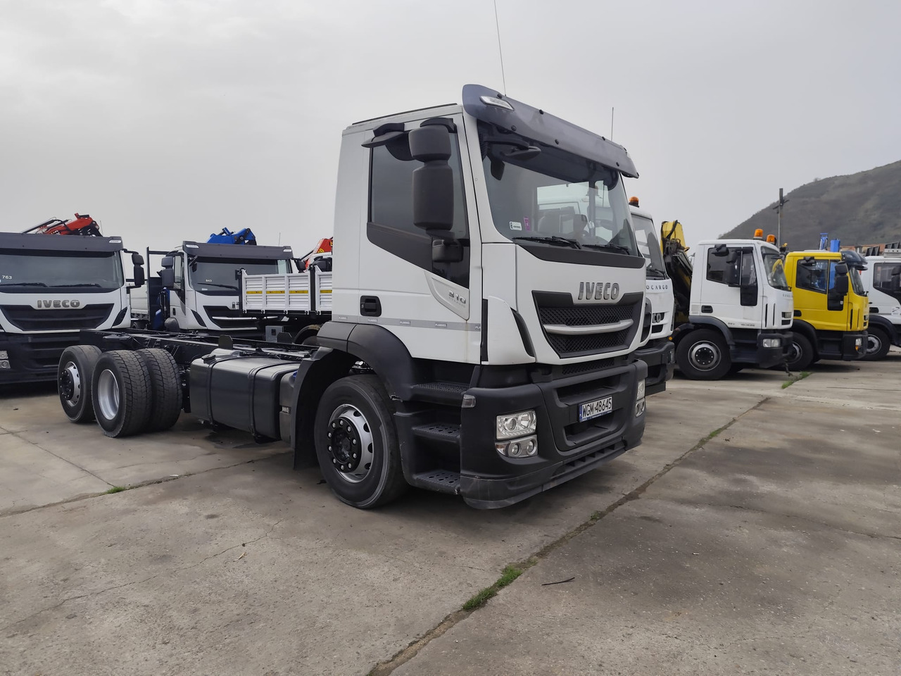 IVECO HI-STREET 260S31 XP - Самосвал, Автоманипулятор: фото 3 IVECO HI-STREET 260S31 XP - Самосвал, Автоманипулятор: фото 3