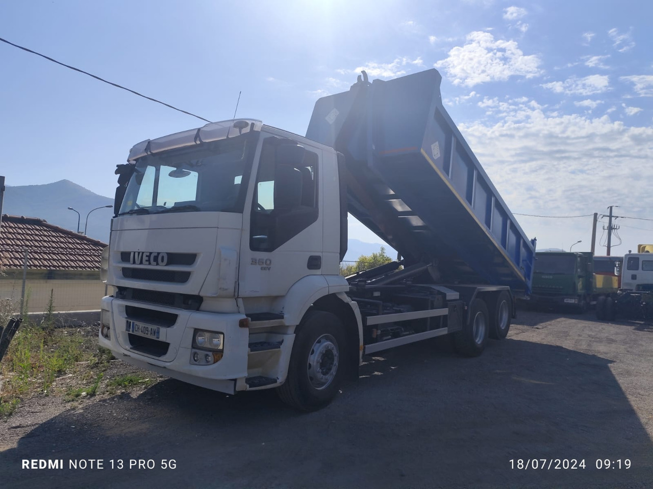 IVECO STRALIS 260S36 - Крюковой мультилифт: фото 1 IVECO STRALIS 260S36 - Крюковой мультилифт: фото 1