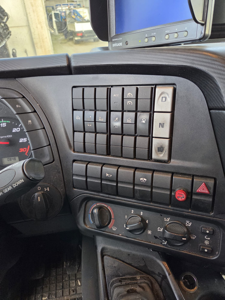 IVECO STRALIS 260S36 - Грузовик бортовой/ Платформа, Автоманипулятор: фото 3 IVECO STRALIS 260S36 - Грузовик бортовой/ Платформа, Автоманипулятор: фото 3