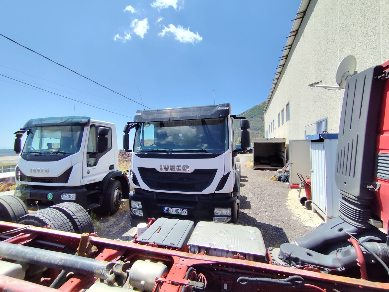IVECO STRALIS AD 260S31 - Грузовик-шасси: фото 3 IVECO STRALIS AD 260S31 - Грузовик-шасси: фото 3