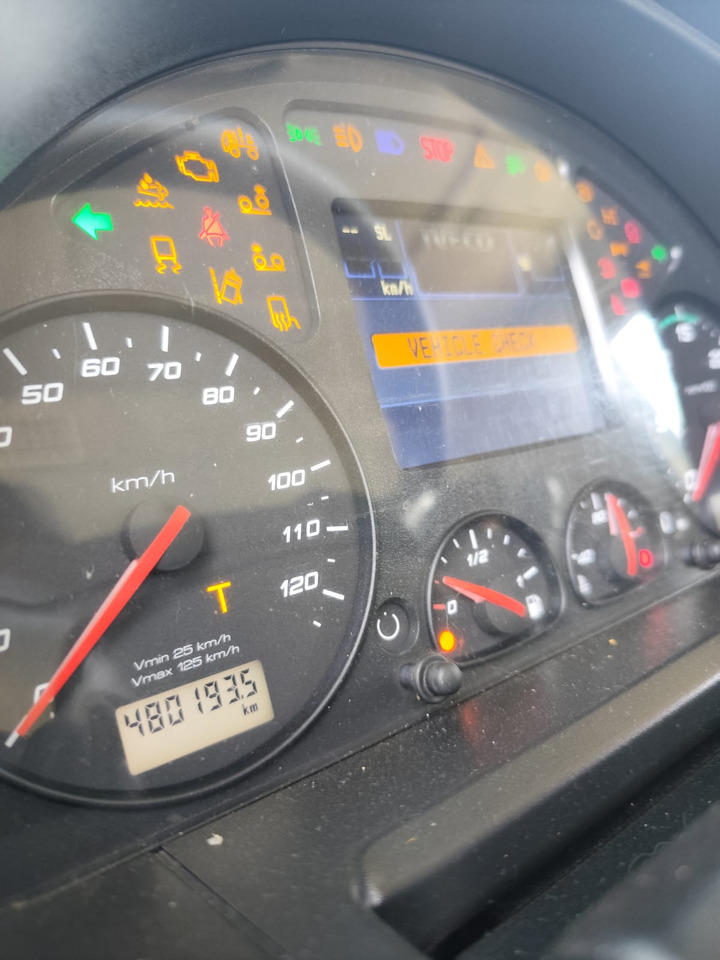 IVECO STRALIS AD 260S31 - Грузовик-шасси: фото 2 IVECO STRALIS AD 260S31 - Грузовик-шасси: фото 2
