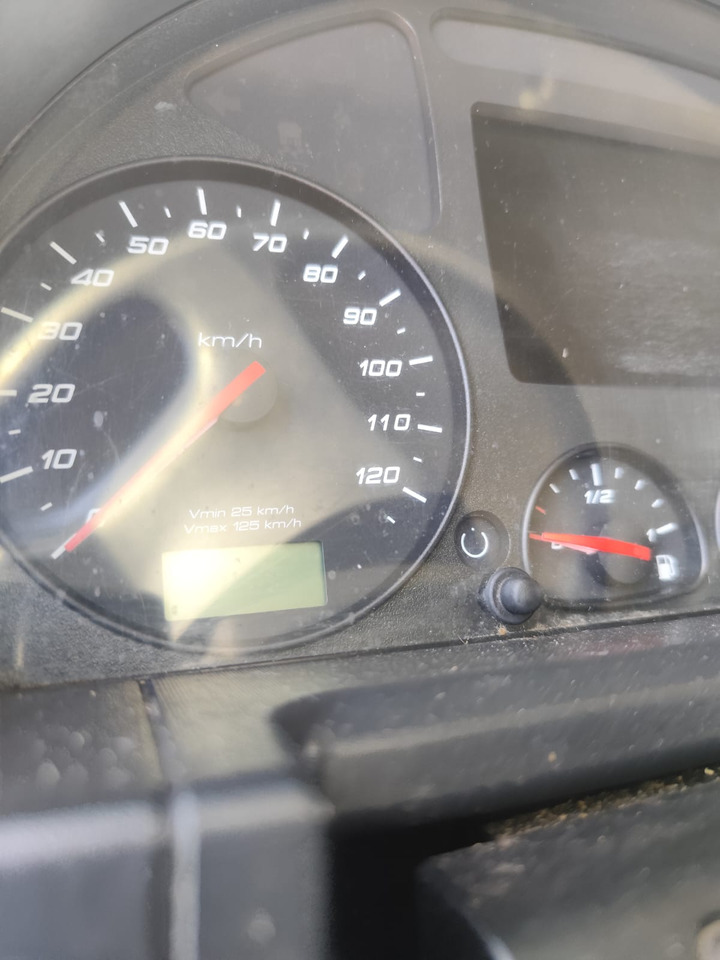 IVECO STRALIS AD 260S31 XP - Грузовик-шасси: фото 3 IVECO STRALIS AD 260S31 XP - Грузовик-шасси: фото 3