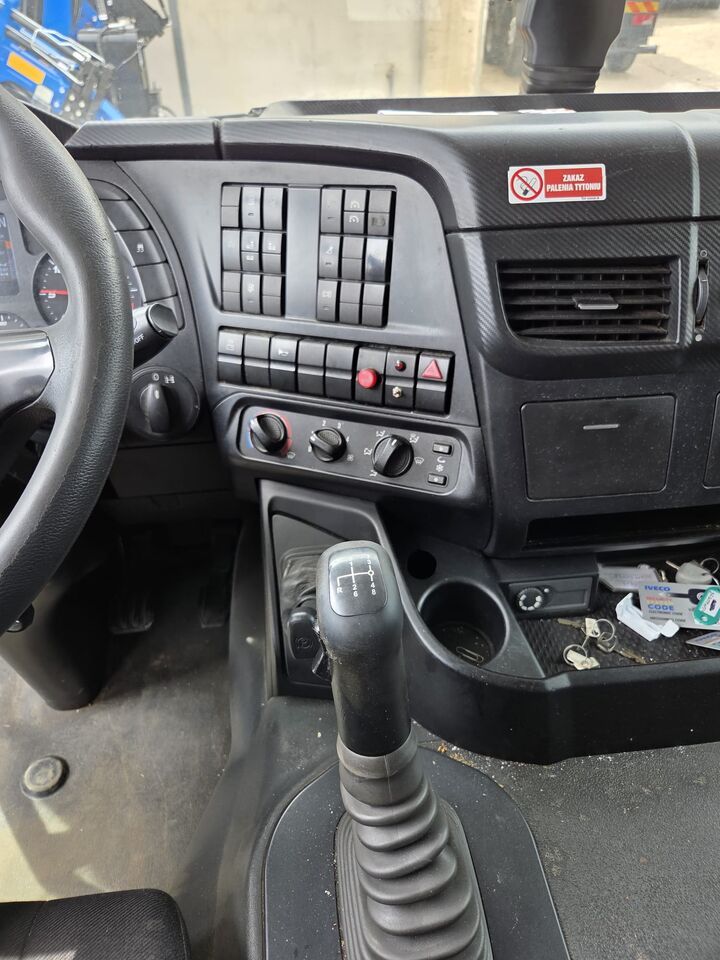 IVECO STRALIS AD 260S31 XP - Грузовик-шасси: фото 3 IVECO STRALIS AD 260S31 XP - Грузовик-шасси: фото 3