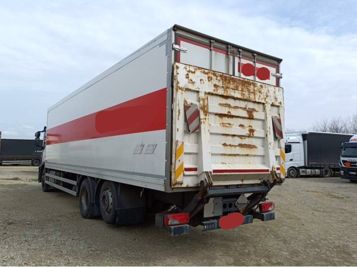 IVECO STRALIS AD 260S31 XP - Грузовик с закрытым кузовом: фото 3 IVECO STRALIS AD 260S31 XP - Грузовик с закрытым кузовом: фото 3