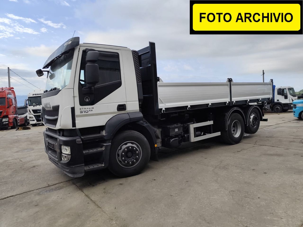 IVECO STRALIS AD 260S31 XP - Самосвал: фото 2 IVECO STRALIS AD 260S31 XP - Самосвал: фото 2