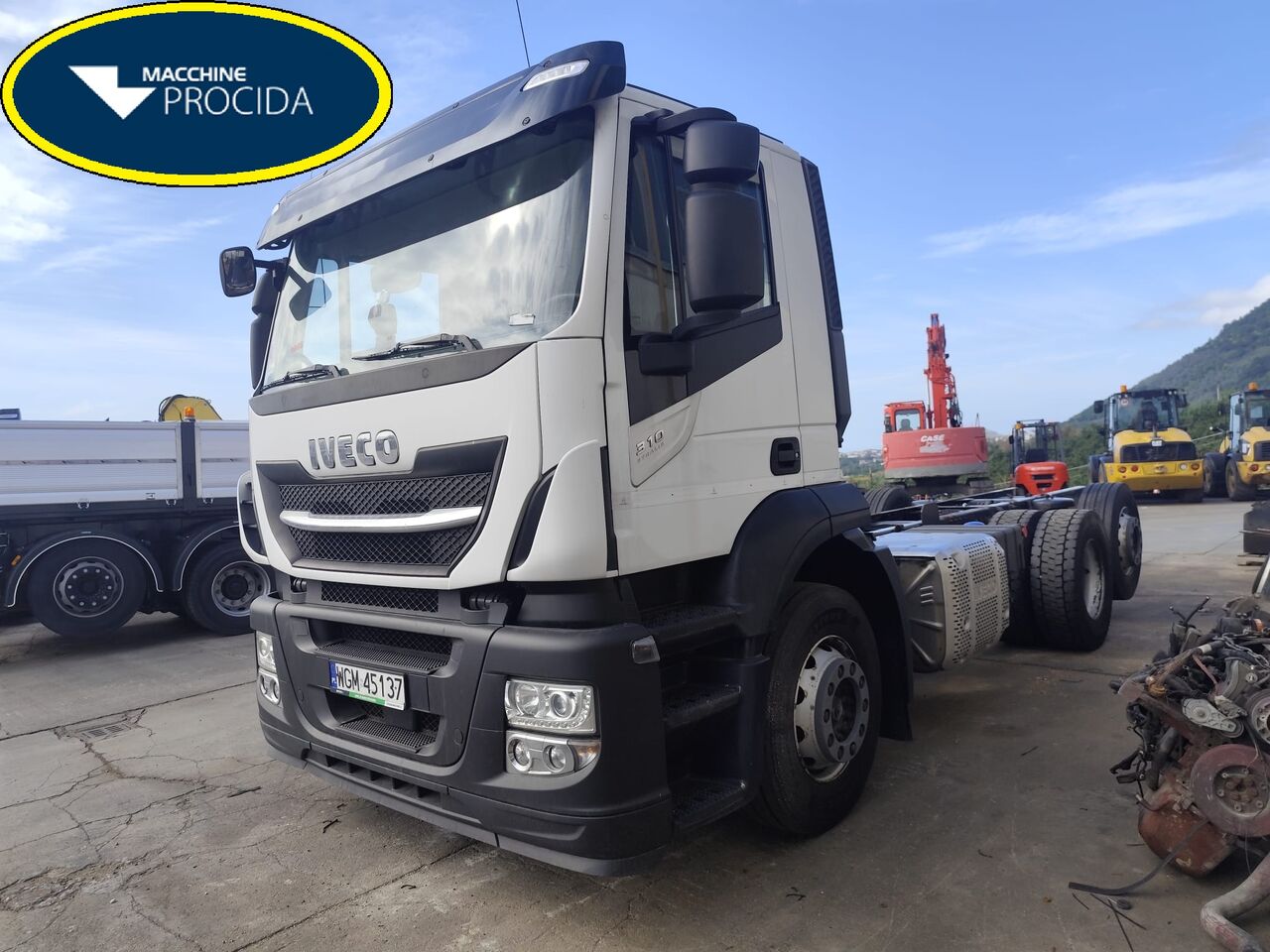 IVECO STRALIS AD 260S31 XP - Грузовик-шасси: фото 1 IVECO STRALIS AD 260S31 XP - Грузовик-шасси: фото 1