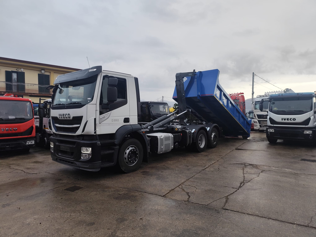 IVECO STRALIS AD 260S31 Y/P - Крюковой мультилифт: фото 5 IVECO STRALIS AD 260S31 Y/P - Крюковой мультилифт: фото 5