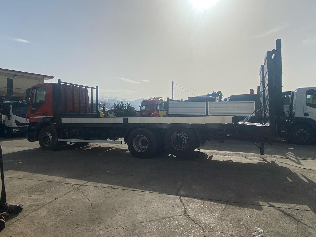 IVECO STRALIS CUBE 260S31 лизинг IVECO STRALIS CUBE 260S31: фото 28 IVECO STRALIS CUBE 260S31 лизинг IVECO STRALIS CUBE 260S31: фото 28