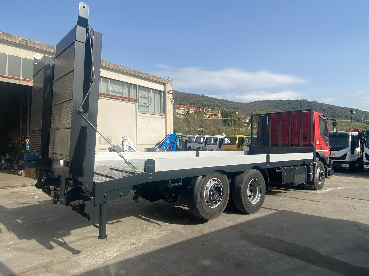 IVECO STRALIS CUBE 260S31 лизинг IVECO STRALIS CUBE 260S31: фото 18 IVECO STRALIS CUBE 260S31 лизинг IVECO STRALIS CUBE 260S31: фото 18