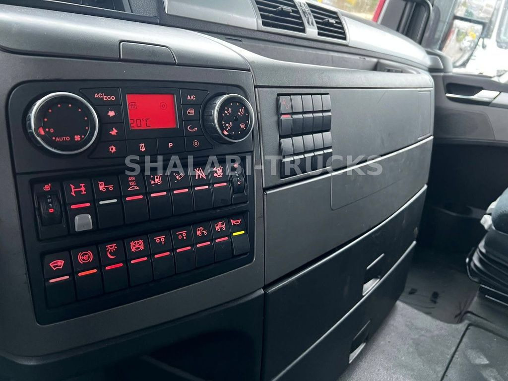 MAN TGX 26.440 - Грузовик-контейнеровоз/ Сменный кузов: фото 3 MAN TGX 26.440 - Грузовик-контейнеровоз/ Сменный кузов: фото 3