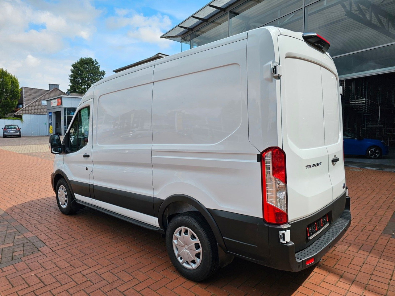 Ford Transit Kasten 350 L2H2 Trend Regalsystem Kamera - Цельнометаллический фургон: фото 3 Ford Transit Kasten 350 L2H2 Trend Regalsystem Kamera - Цельнометаллический фургон: фото 3