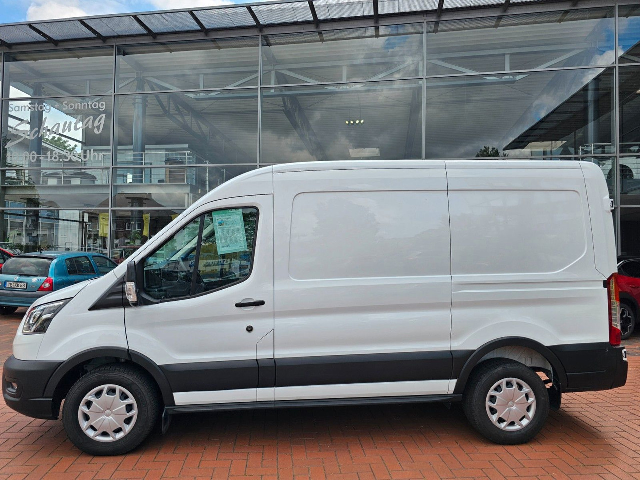 Ford Transit Kasten 350 L2H2 Trend Regalsystem Kamera - Цельнометаллический фургон: фото 2 Ford Transit Kasten 350 L2H2 Trend Regalsystem Kamera - Цельнометаллический фургон: фото 2