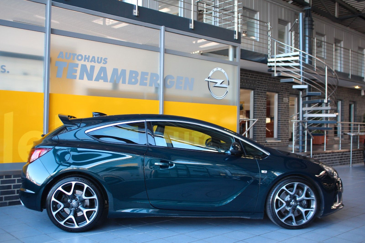 Opel Astra J GTC OPC Leder Nappa Recaro Infinity 20" - Легковой автомобиль: фото 3 Opel Astra J GTC OPC Leder Nappa Recaro Infinity 20" - Легковой автомобиль: фото 3