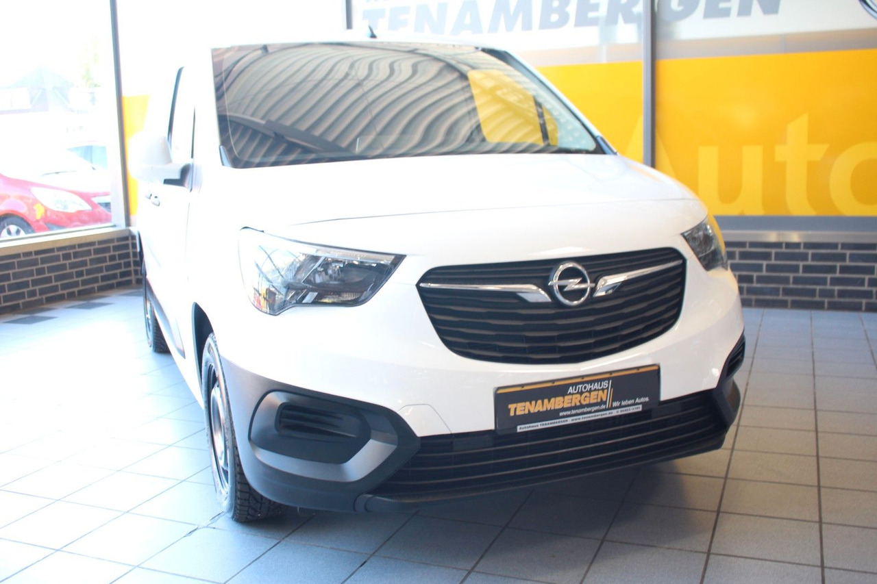 Opel Combo E Cargo Edition Klima PDC Bluetooth AHK - Легковой фургон: фото 2 Opel Combo E Cargo Edition Klima PDC Bluetooth AHK - Легковой фургон: фото 2