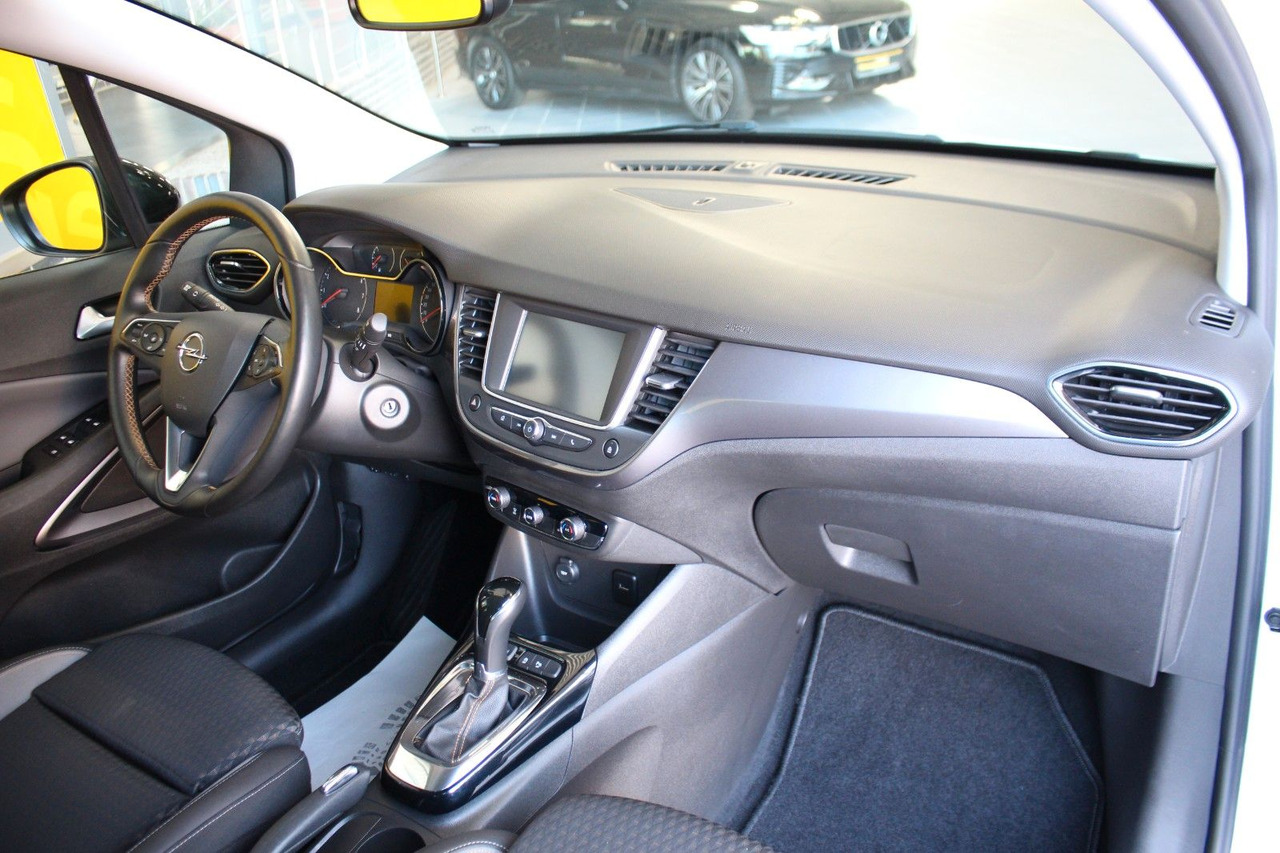 Opel Crossland (X) Innovation AT-6 Sitz- & Lenkradhzg - Седан: фото 5 Opel Crossland (X) Innovation AT-6 Sitz- & Lenkradhzg - Седан: фото 5