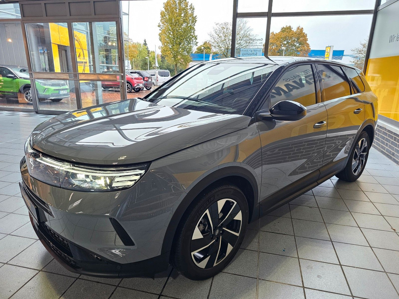 Opel Grandland 1.2 48V Mild-Hybrid 360°Kamera ACC AHK - Внедорожник: фото 2 Opel Grandland 1.2 48V Mild-Hybrid 360°Kamera ACC AHK - Внедорожник: фото 2