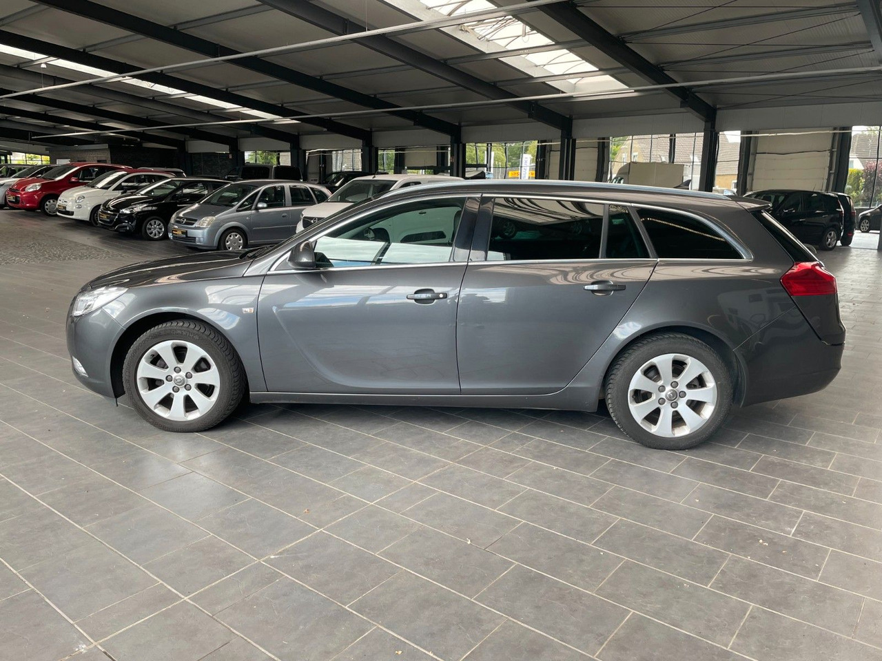 Opel Insignia A Sports Tourer 150 Jahre Opel AHK - Универсал: фото 3 Opel Insignia A Sports Tourer 150 Jahre Opel AHK - Универсал: фото 3