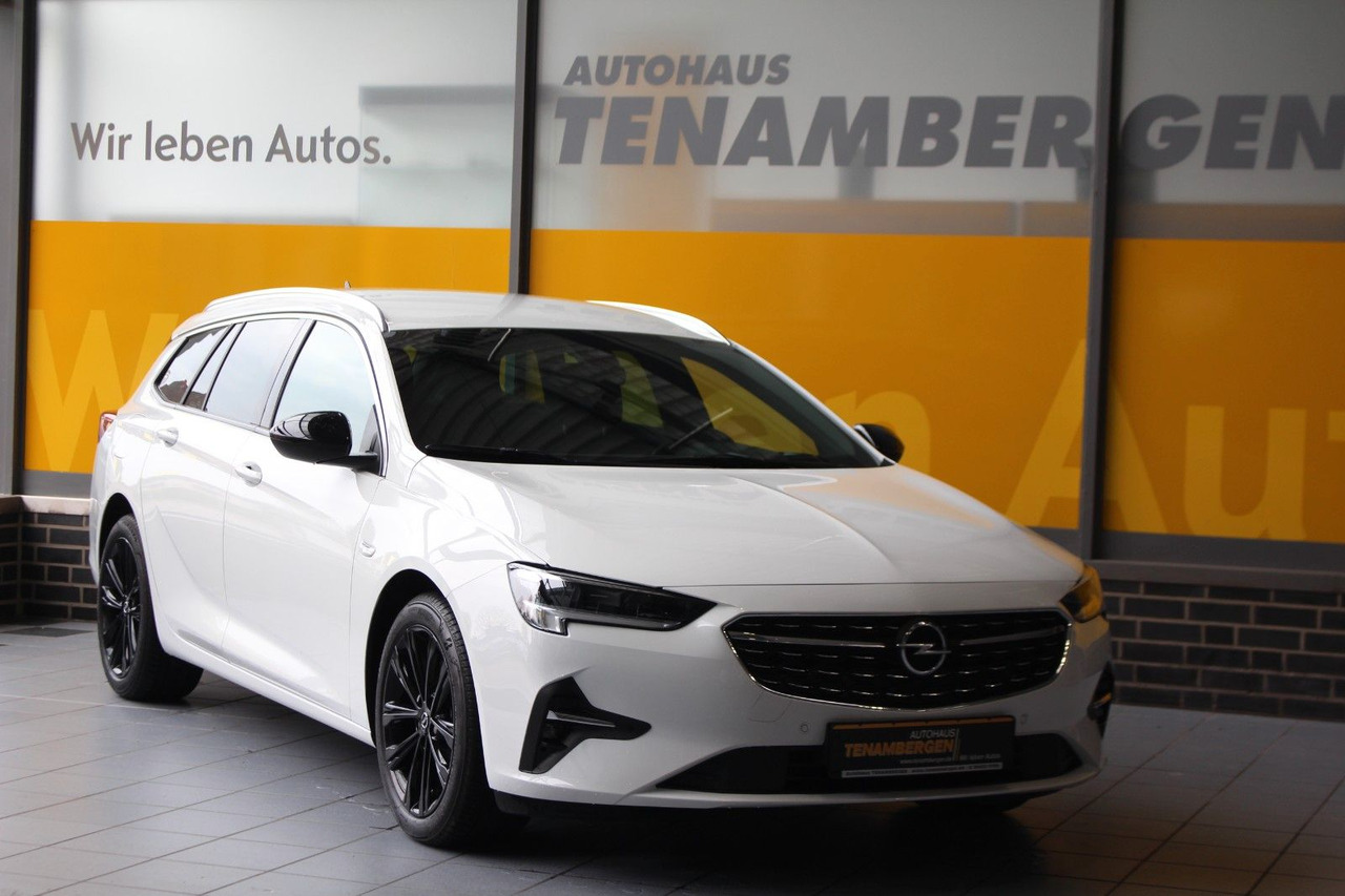 Opel Insignia B ST 4x4 Leder Massage Bose Matrix AHK - Универсал: фото 2 Opel Insignia B ST 4x4 Leder Massage Bose Matrix AHK - Универсал: фото 2