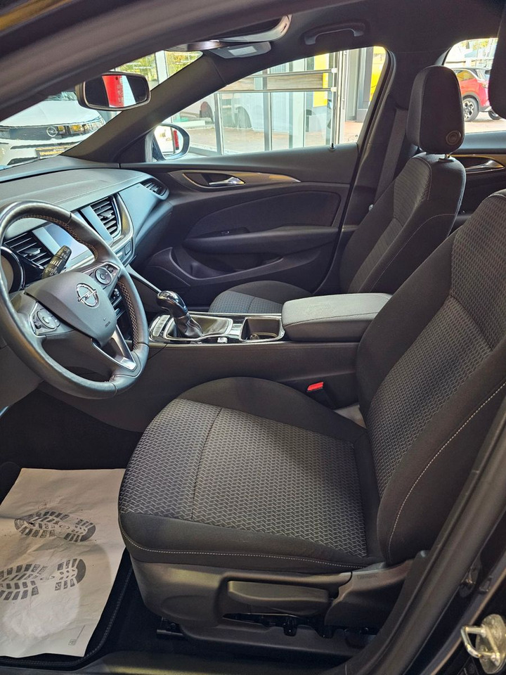Opel Insignia B ST SHZ LHzg Carplay PDC Spurassistent - Универсал: фото 5 Opel Insignia B ST SHZ LHzg Carplay PDC Spurassistent - Универсал: фото 5