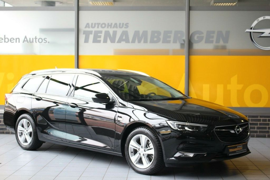 Opel Insignia B Sports Tourer 4x4 INNOVATION - Легковой автомобиль: фото 1 Opel Insignia B Sports Tourer 4x4 INNOVATION - Легковой автомобиль: фото 1