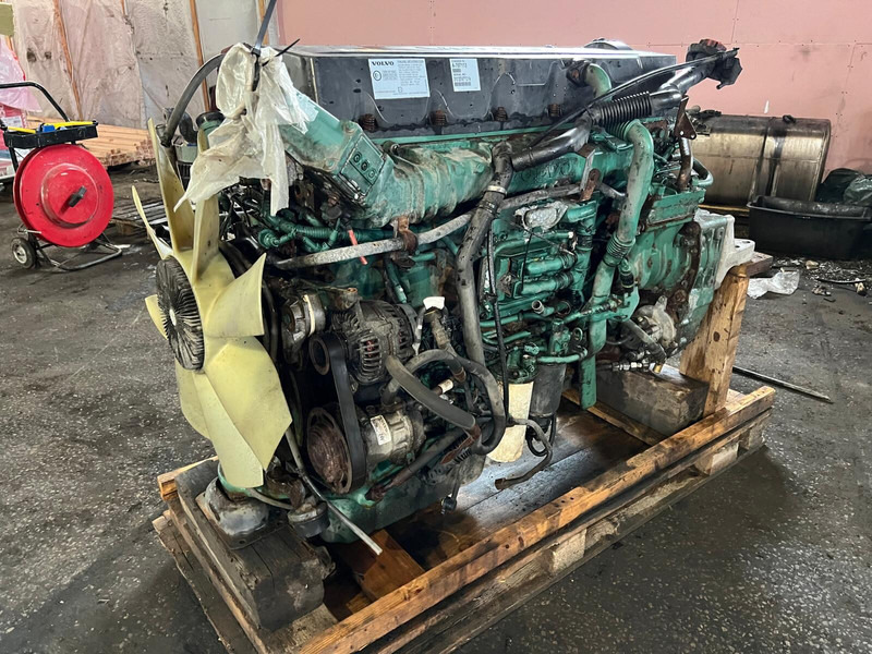 Volvo D13C460 - Двигатель: фото 1 Volvo D13C460 - Двигатель: фото 1