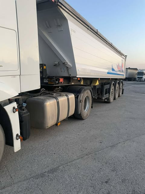 BENALU c39 - Полуприцеп: фото 2 BENALU c39 - Полуприцеп: фото 2